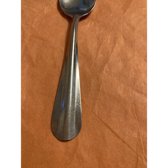International Silver SMITHFIELD Stainless Steel Solid Teaspoon Spoon - Picture 2 of 5